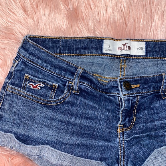 Hollister Low rise Jean short shorts size 26 - Picture 2 of 6